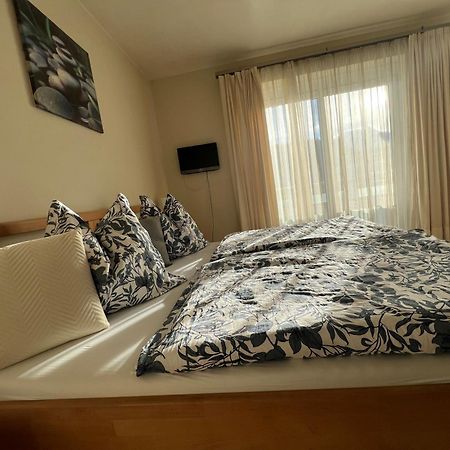 Gaestezimmer La Storia Розег Экстерьер фото